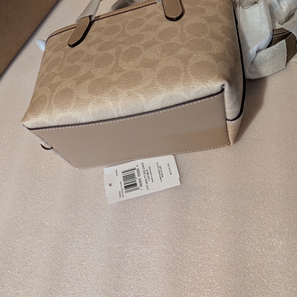 Coach Mini Tote Bag In Signature Canvas - Picture 7 of 9